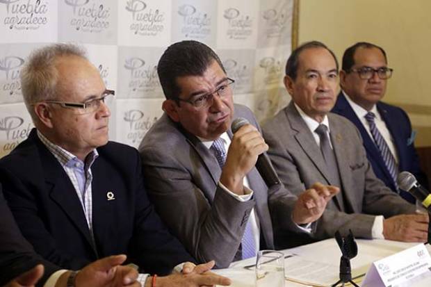 Empresarios de Puebla reconocerán a 37 policías y militares por su servicio