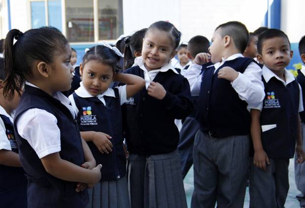Más de 4 mil escuelas reanudaron clases en Puebla este 16 de octubre