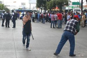 Locatarios del Mercado Hidalgo golpearon a policías por detener a asaltante