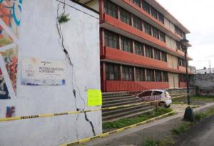 12 escuelas de Puebla seguirán cerradas por daños provocados por el sismo
