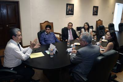 SGG Puebla instala mesa política con dirigentes del PT