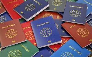 ¿Porqué usan 4 colores para pasaportes en el mundo?