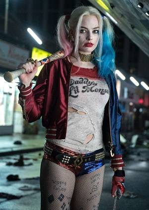 FOTOS: Hackean a &quot;Harley Quinn&quot;, filtran sus momentos íntimos