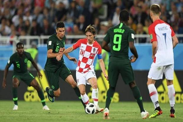 Croacia dio cuenta de Nigeria 2-0