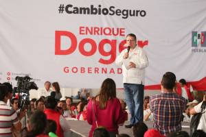 Enrique Doger ofrece mejores caminos y carreteras