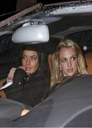 Lindsay Lohan celebrará cumpleaños con Britney Spears y Paris Hilton