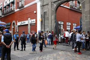 Repliegan a vendedores ambulantes a nuevo corredor del Centro Histórico