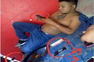 Asaltante se delató al tomarse foto con celular robado en Puebla