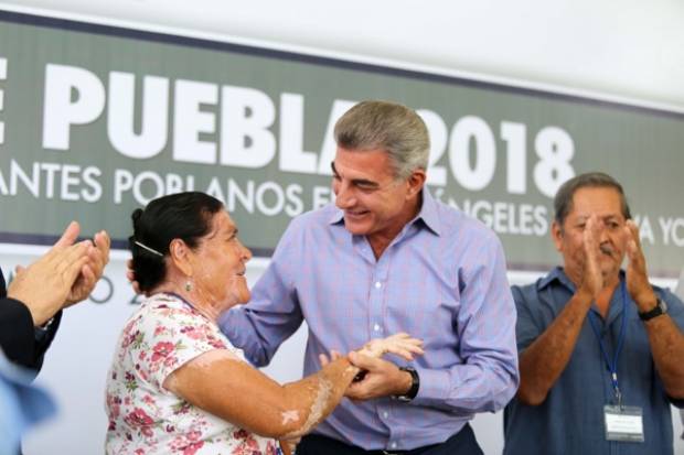 Tony Gali inicia el programa Raíces de Puebla 2018; reunirá a 179 familias separadas por la migración