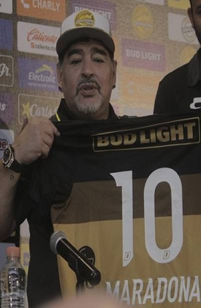 Maradona aclara que no viene de paseo a Dorados de Sinaloa
