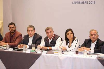 Tony Gali se reunió con alcaldes electos de Morena