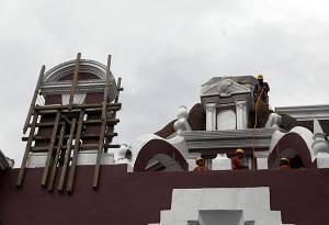 FOTOS: Así apuntalan la Catedral de Puebla tras el sismo del 19-S