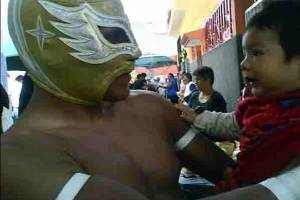 Puebla perdió a un policía, la lucha libre mexicana a &quot;Cosmos&quot;