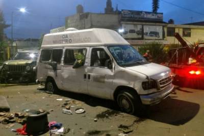 Gobierno de Puebla vendió en 2016 la camioneta volcada con votos