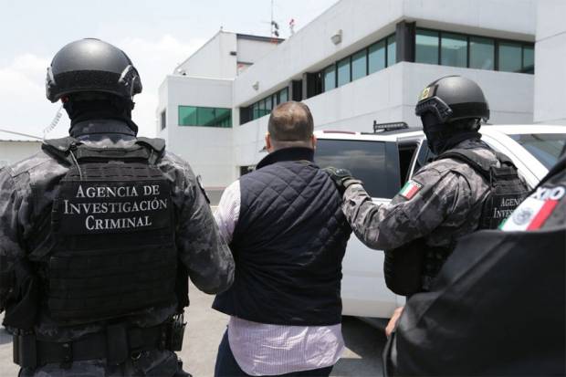 PGR presenta 82 datos de prueba contra Javier Duarte