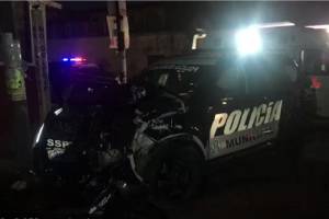 Ocho lesionados dejó choque de patrulla de SSPTM y Ruta 18 en Puebla