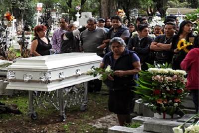 Dieron último adiós a estudiante de Derecho de la BUAP, asesinada en Puebla