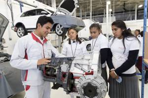 Audi busca estudiantes de ingeniería para llevarlos a Alemania