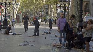 Ataque en Barcelona: 13 muertos, 100 heridos y dos detenidos