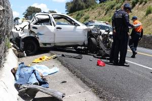 FOTOS: Un muerto y cuatro lesionados dejó accidente en la autopista Amozoc-Perote