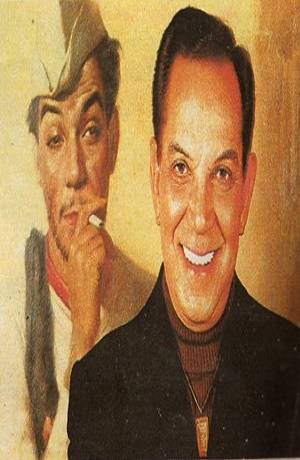 Parejas de Mario Ivanova se acusan de profanar tumba de Cantinflas