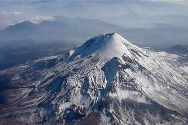 Mueren tres alpinistas y otro resultó lesionado en el Pico de Orizaba