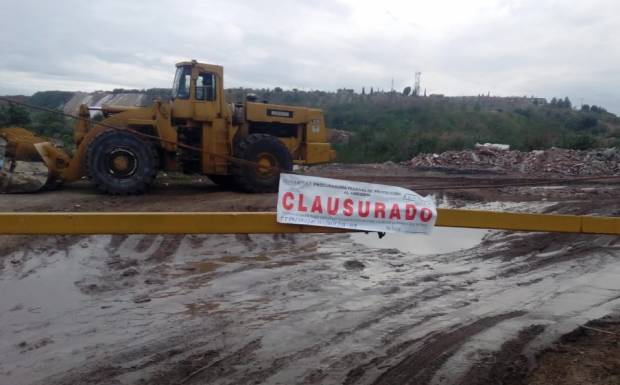 Profepa clausura predio con desechos peligrosos en Puebla