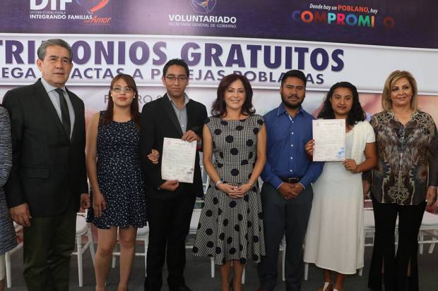Dinorah López de Gali celebra 100 matrimonios gratuitos en Puebla