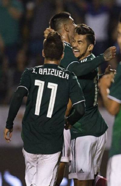 México vino de atrás y derrotó 3-2 a Costa Rica