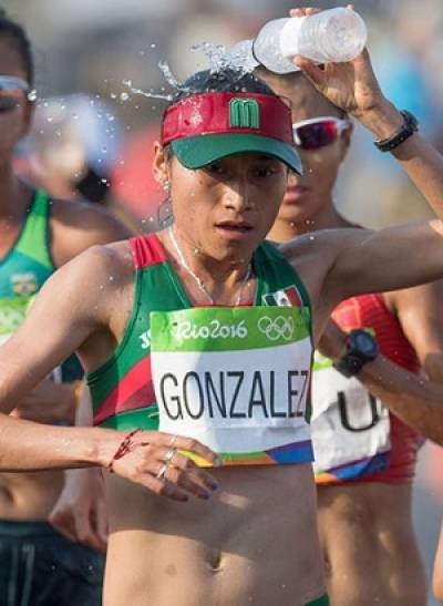 Lupita González, medalla de plata en caminata del Mundial de Atletismo