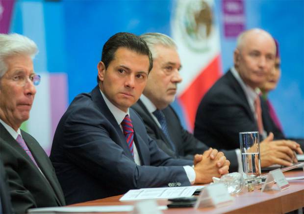 Peña Nieto admite “enojo social extendido” en México