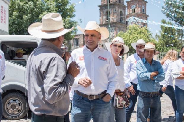 Víctor Gabriel Chedraui apoyará a las juntas auxiliares de Puebla