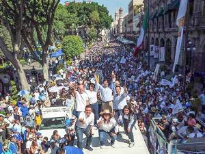 Eduardo Rivera encabezó caminata por Puebla