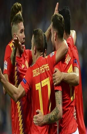 España goleó 6-0 al subcampeón Croacia con todo y Modric
