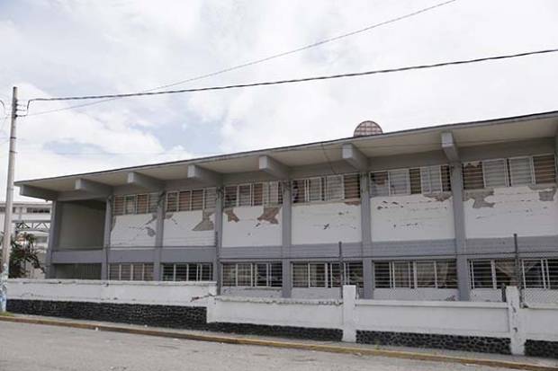 #19S: 972 escuelas de Puebla con daños, sin intervenciones a un año del sismo