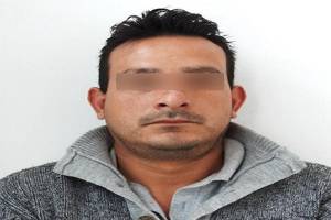 Cayó sujeto que mató a su esposa embarazada y dos hijos en Puebla