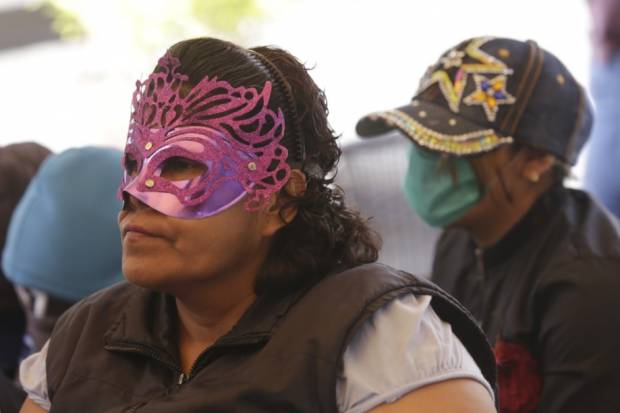 Sexoservidoras exigen &quot;zona de tolerancia&quot; en Puebla capital; denuncian extorsión de autoridades