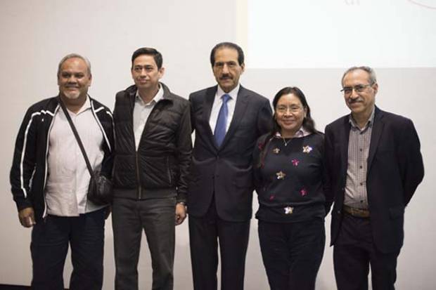 Alfonso Esparza clausuró el XXXI Congreso Nacional de la Sociedad Polimérica de México