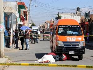 FOTOS: Muere motociclista al impactarse contra mini van en Cocoyotla