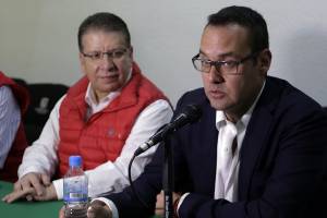 Doger arropa a Deloya en registro como precandidato a la alcaldía de Puebla