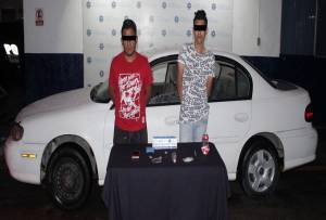 Policía capturó a sujetos en posesión de drogas en Guadalupe Hidalgo