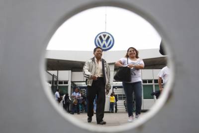 Canacintra descarta huelga en VW por revisión salarial