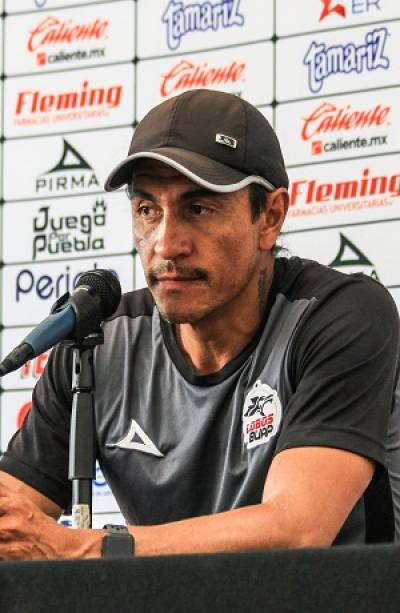 Palencia afirma que Lobos BUAP saldrá por la victoria ante Pumas