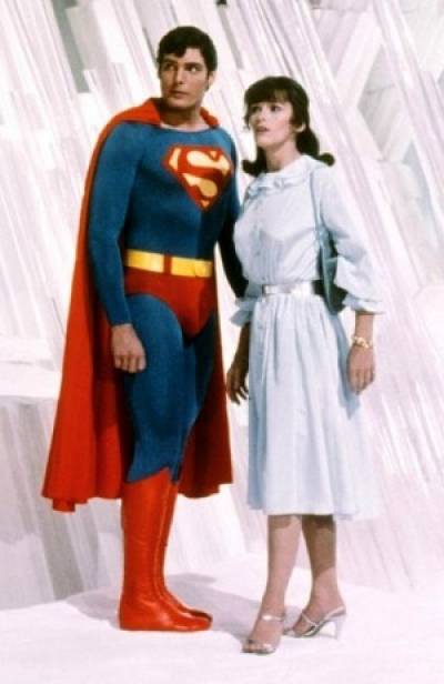Murió Margot Kidder, dio vida a Luisa Lane en Superman