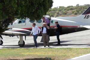 AMLO justifica uso de avioneta privada en Sonora