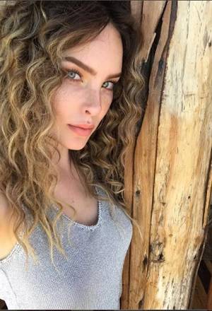 Belinda encendió Instagram con sexy post