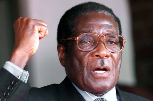 Dimite el presidente de Zimbabwe tras 37 años en el poder