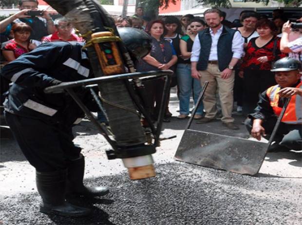 Puebla tendrá seguro contra baches a partir de octubre: Luis Banck