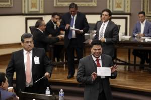 Morena aplasta a oposición e impone Mesa Directiva de nueva Legislatura poblana