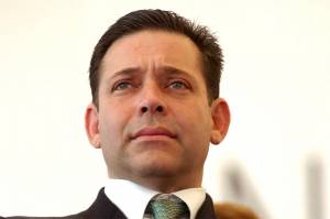 Juez congela extradición a EU del ex gobernador de Tamaulipas